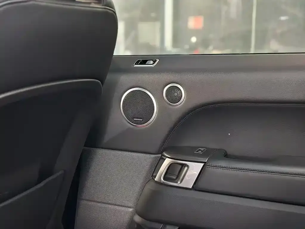 Land Rover Sport PHEV 2021 из CN, фото 2