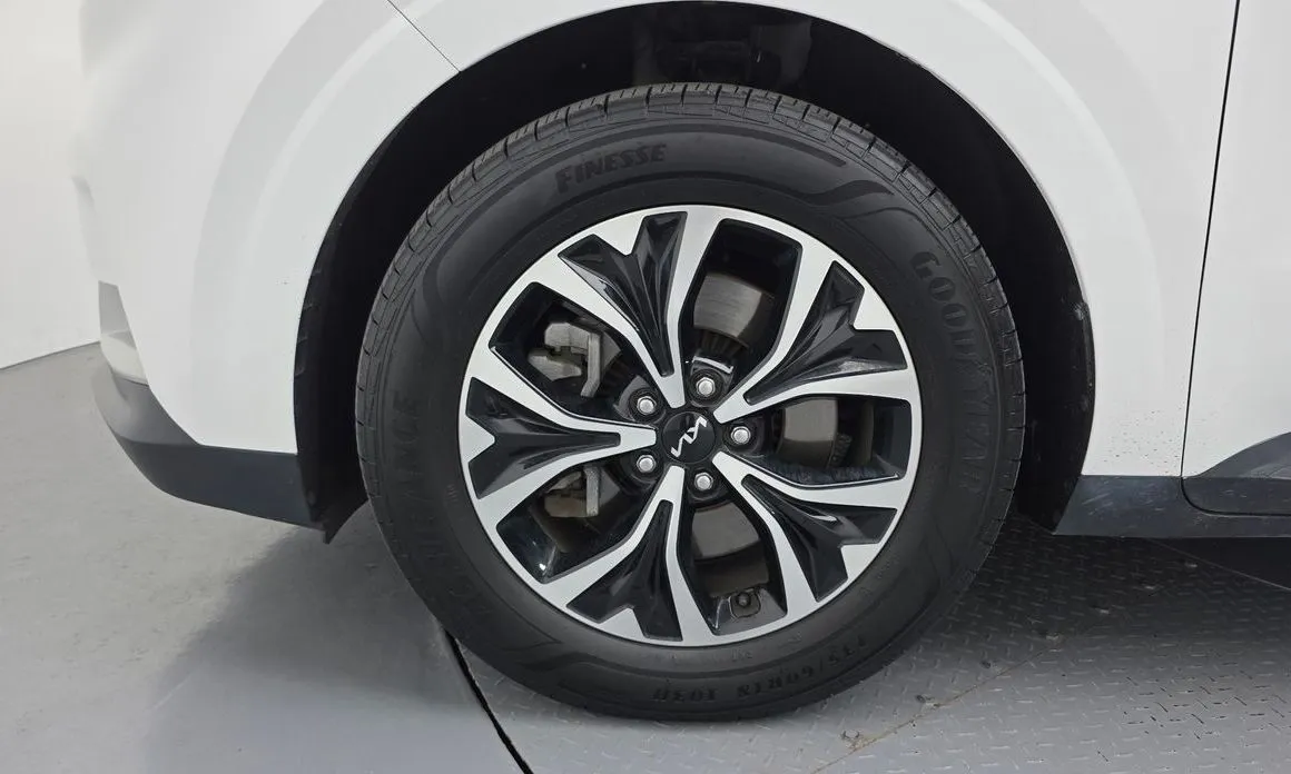 Kia Carnival 2023 из KR, фото 7