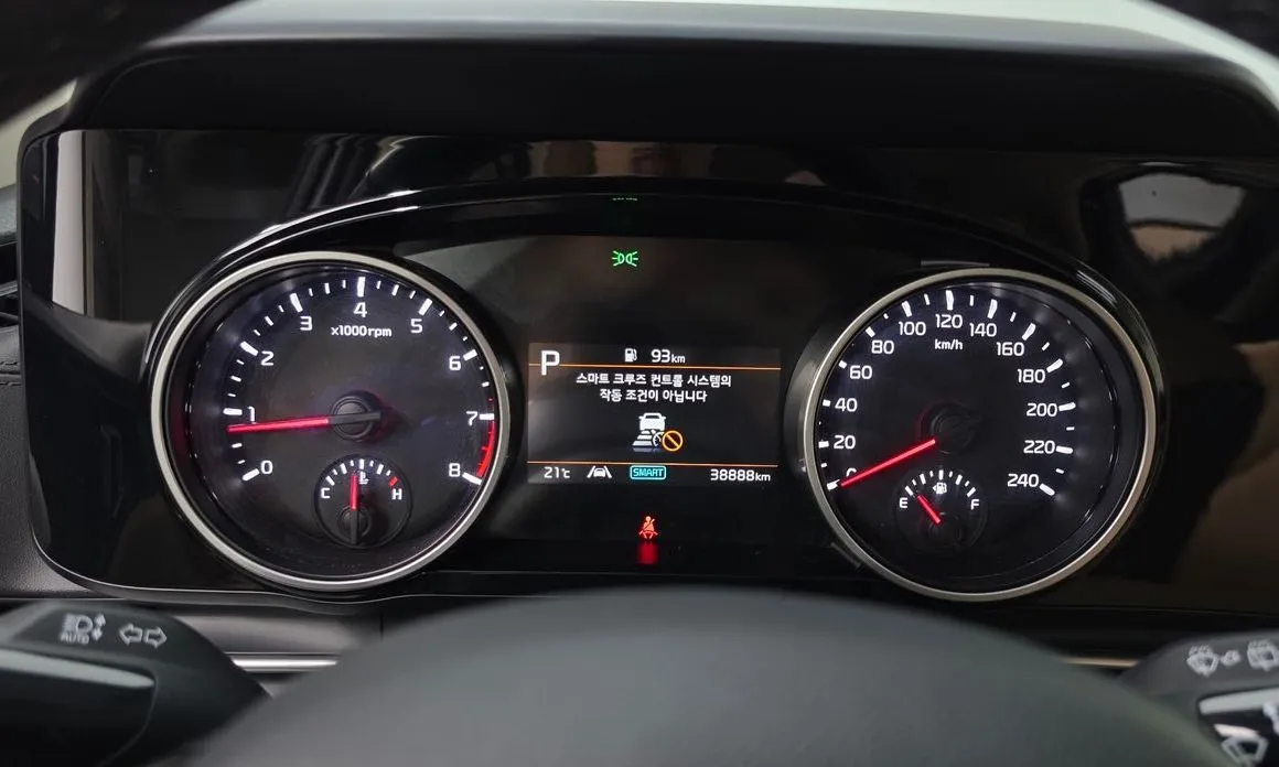Kia Carnival 2023 из KR, фото 5