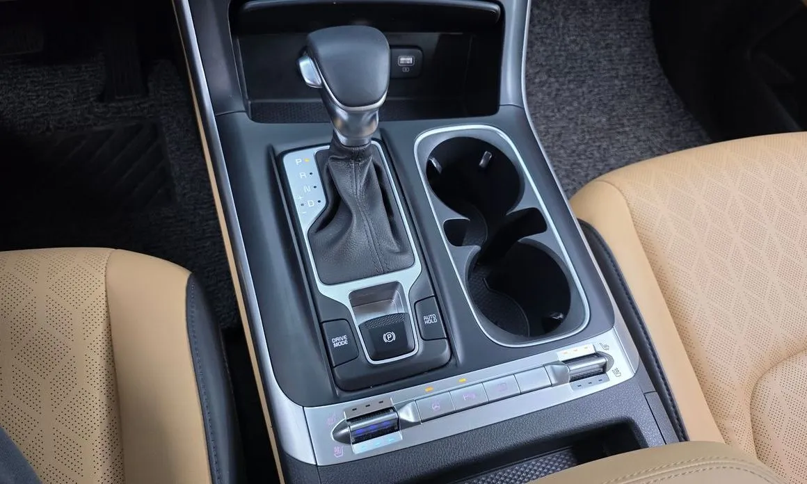 Kia Carnival 2023 из KR, фото 9