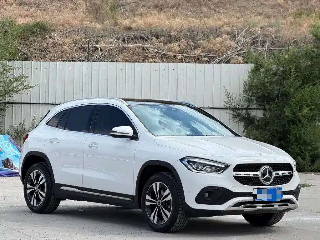 Mercedes-Benz GLA — фото 8