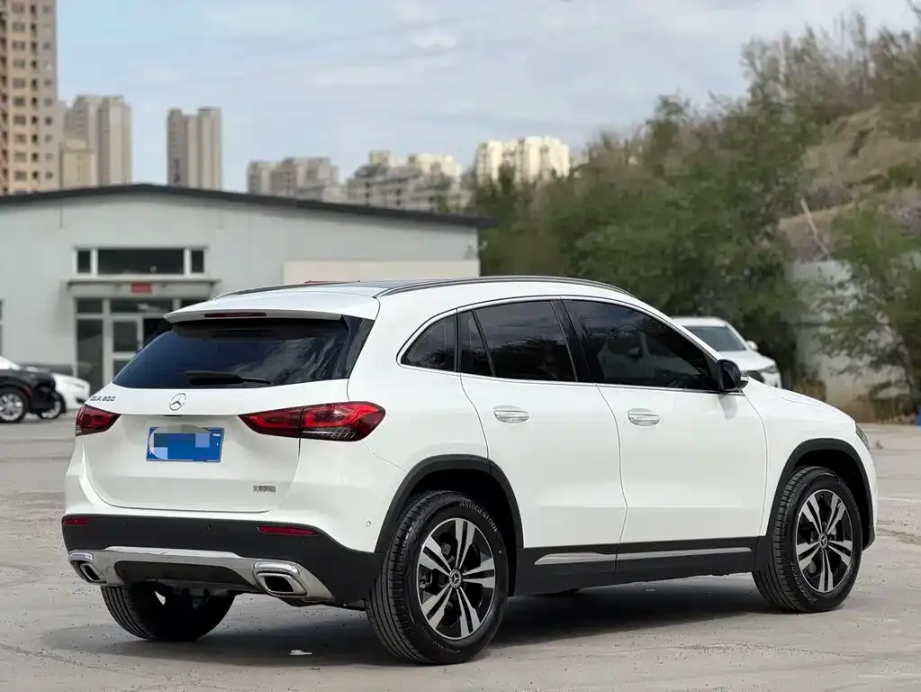 Mercedes-Benz GLA — фото 3