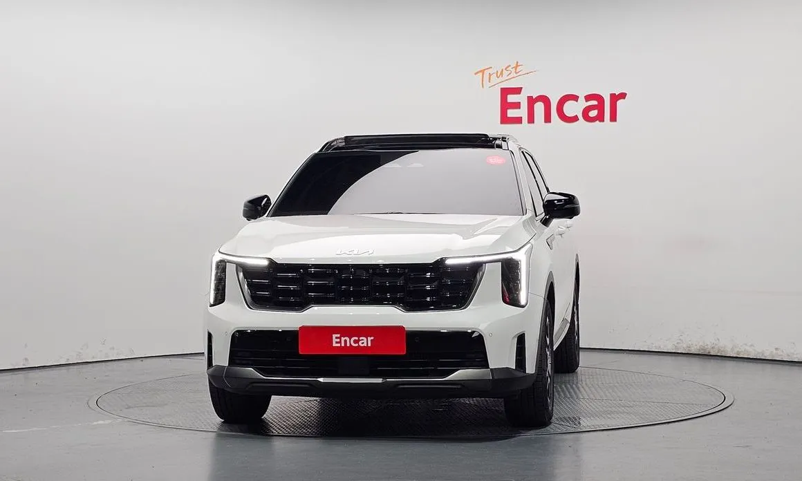 Kia Sorento — фото 7