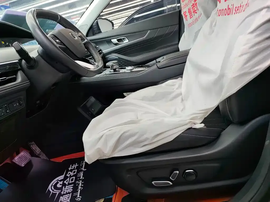 Changan UNI-K 2024 из CN, фото 4