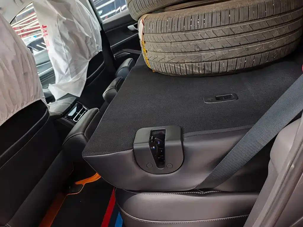 Changan UNI-K 2024 из CN, фото 7