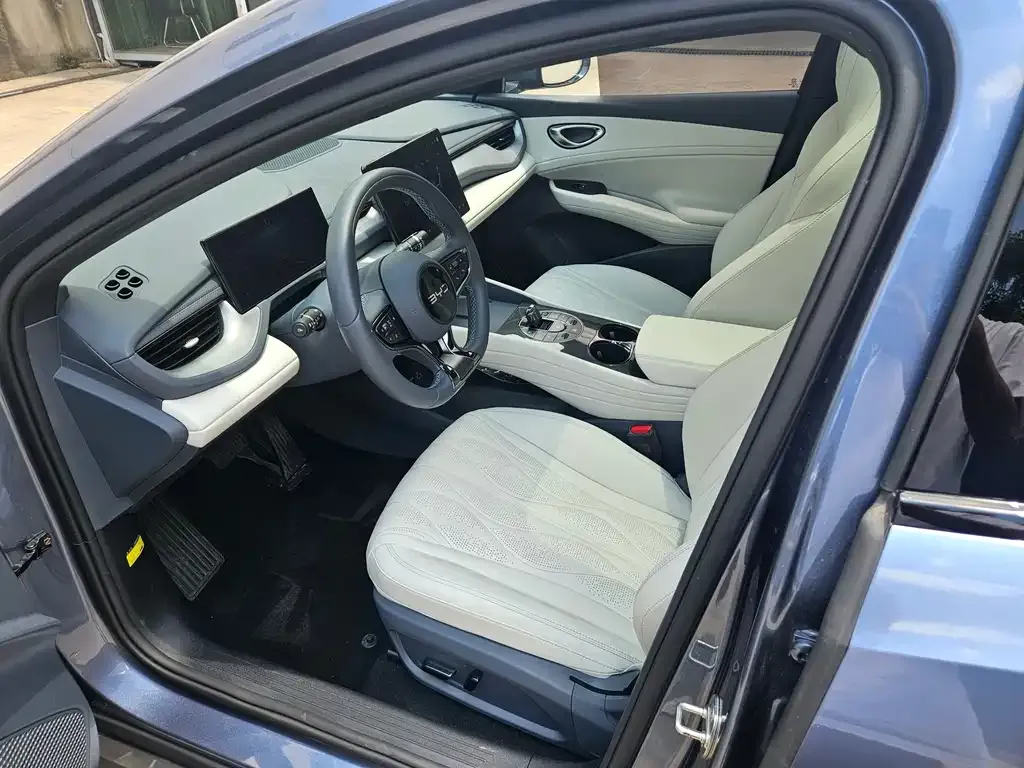 BYD Seal 06GT 2025 из CN, фото 2