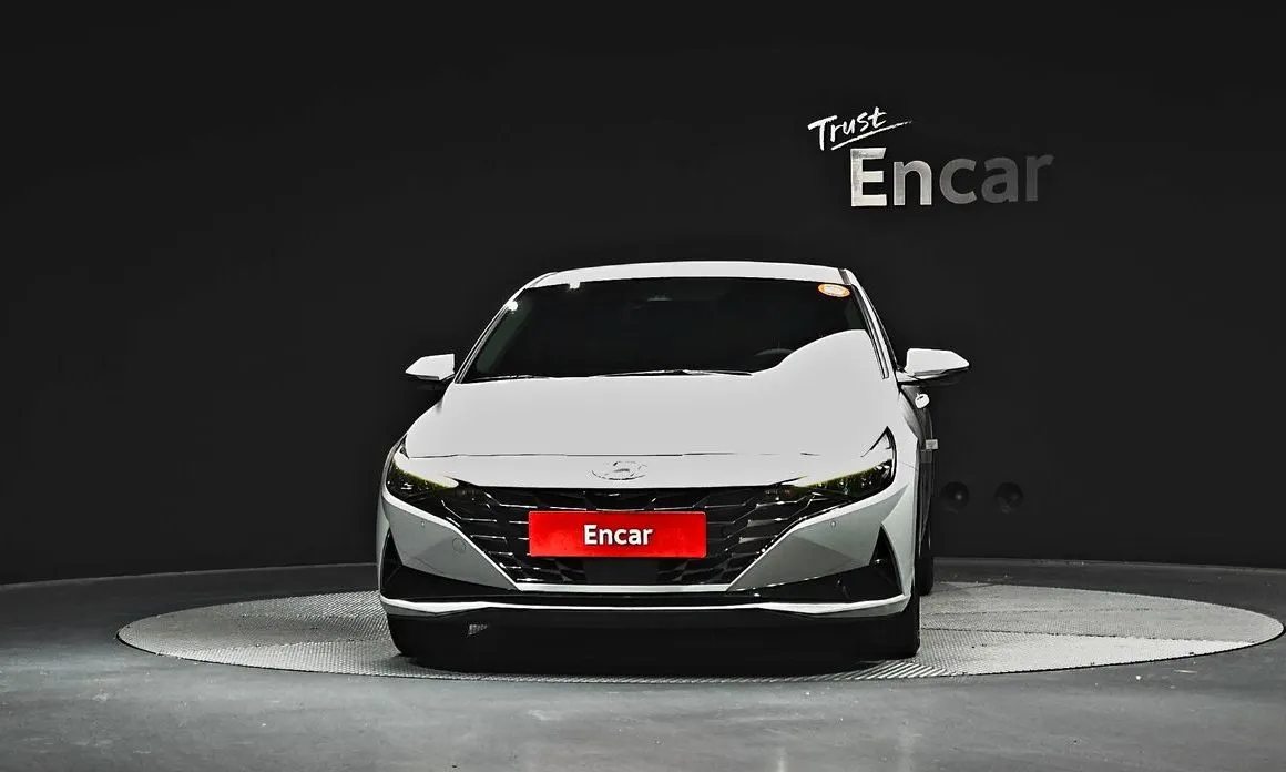 Hyundai AVANTE — фото 8