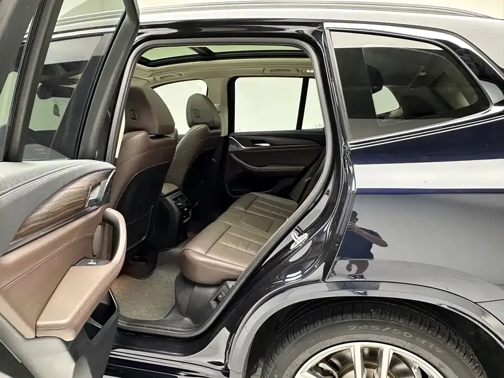 BMW X3 2021 из CN, фото 6