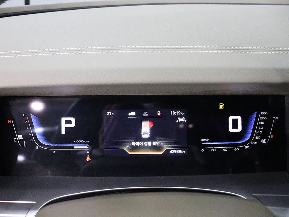 KG Mobility (Ssangyong) Torres — фото 9