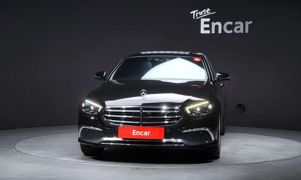 Mercedes-Benz E-Class 2021 из KR, фото 2