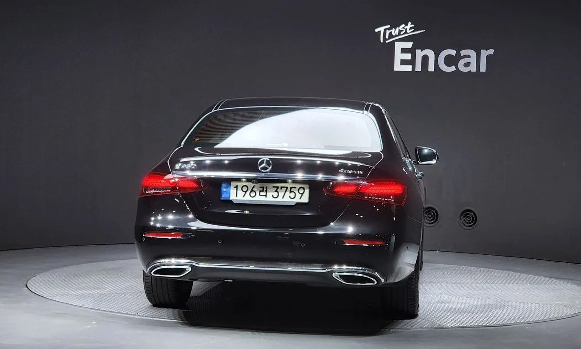 Mercedes-Benz E-Class 2021 из KR, фото 3