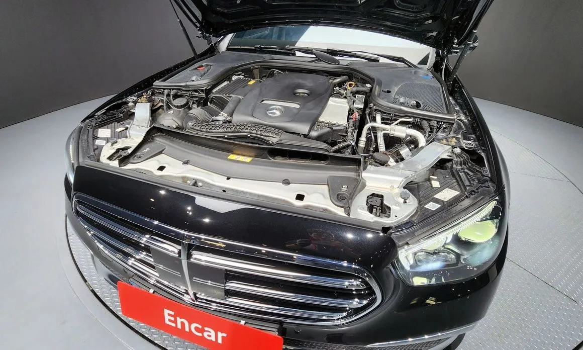 Mercedes-Benz E-Class 2021 из KR, фото 9