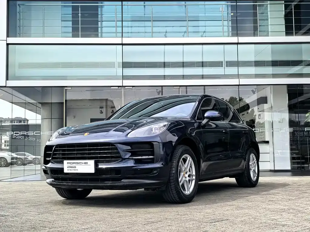Porsche Macan — фото 1