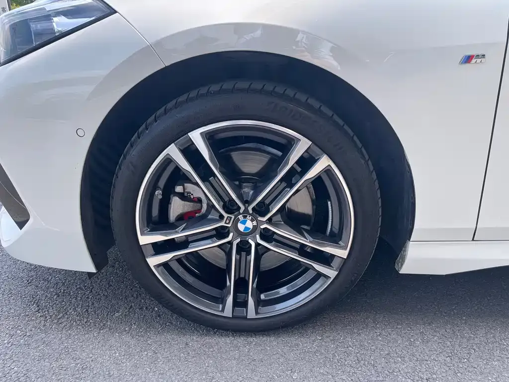 BMW 2 Series (Import) 2023 из CN, фото 2
