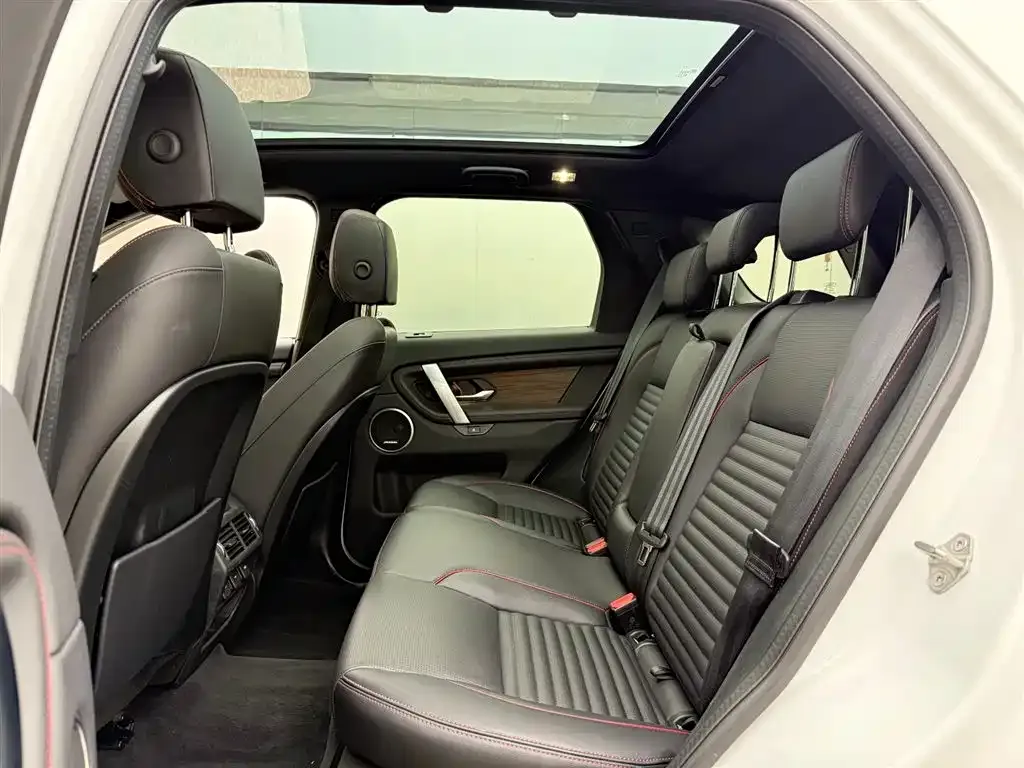 Land Rover Discovery Sport — фото 2