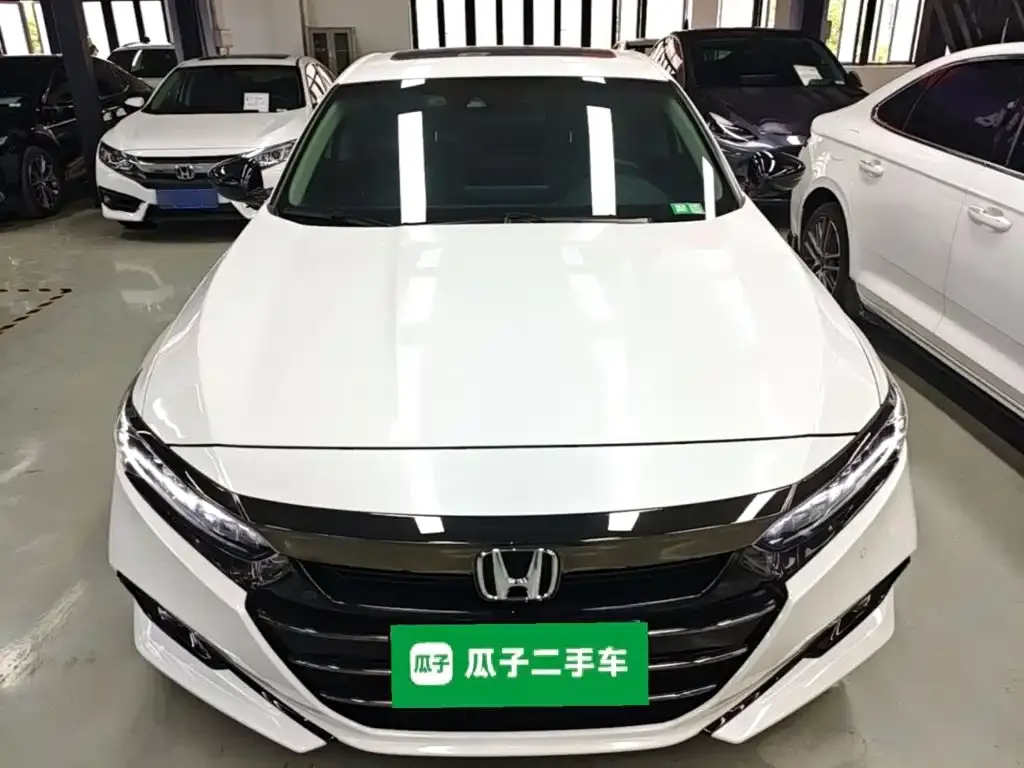 Honda Accord — фото 2