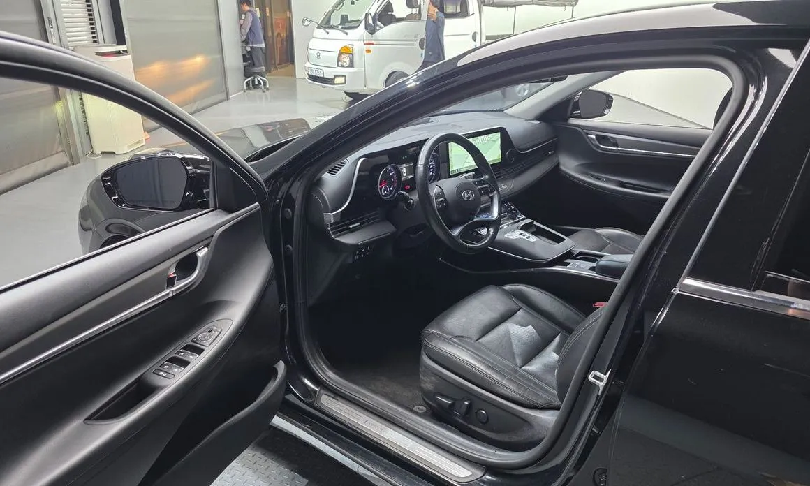 Hyundai Grandeur 2021 из KR, фото 7