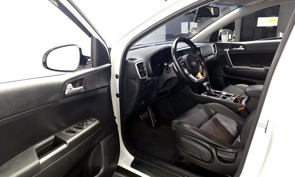 Kia Sportage — фото 6