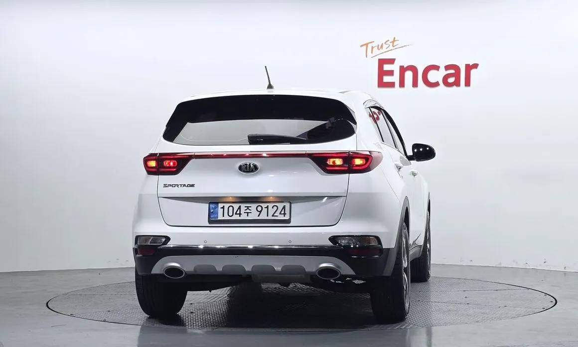 Kia Sportage — фото 7