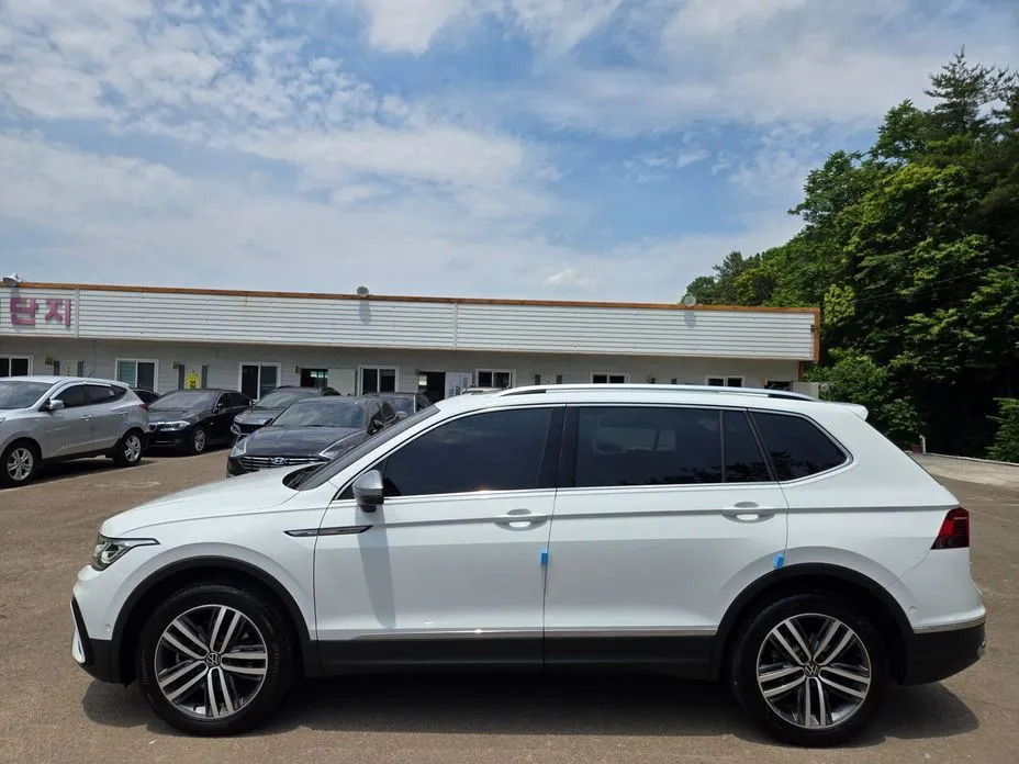 Volkswagen Tiguan 2023 из KR, фото 5