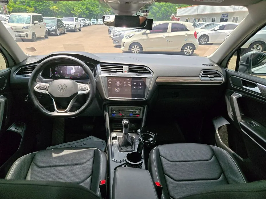 Volkswagen Tiguan 2023 из KR, фото 4