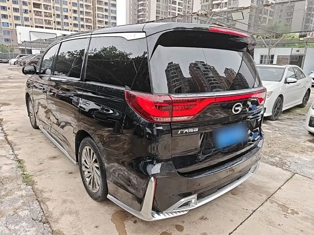 GAC Motor Trumpchi M8 — фото 10