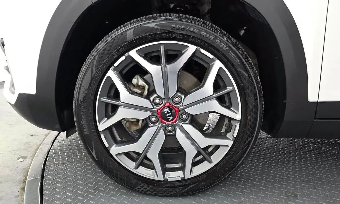 Kia Seltos 2021 из KR, фото 8