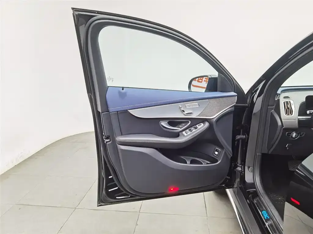 Mercedes-Benz EQC 2022 из CN, фото 4