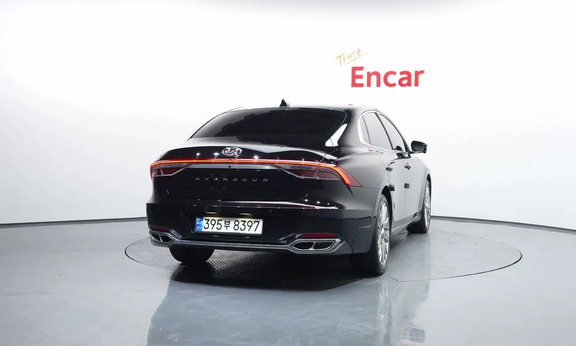 Hyundai Grandeur 2022 из KR, фото 2