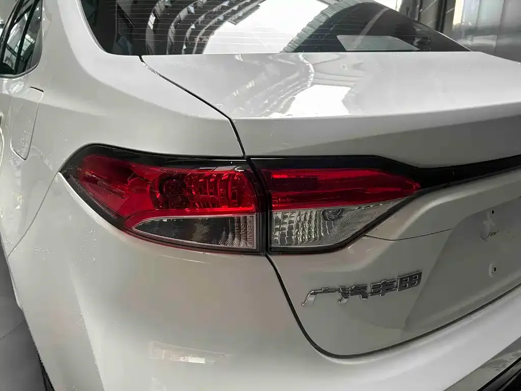 Toyota Levin — фото 10