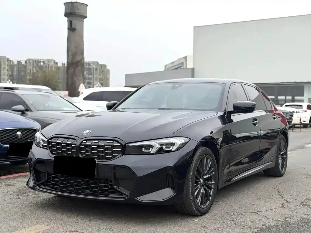 BMW 3 Series — фото 1