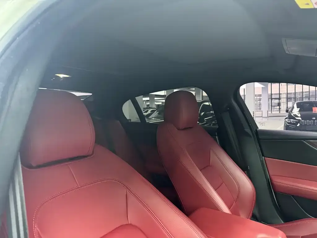 Jaguar XEL 2021 из CN, фото 9