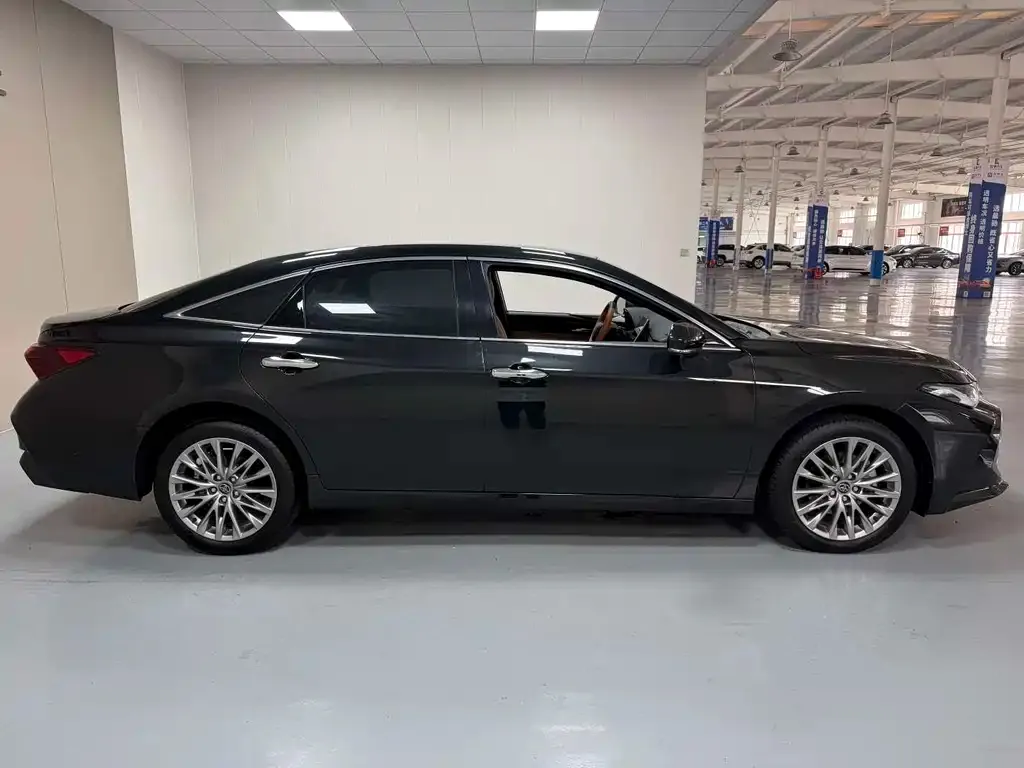 Toyota Avalon 2024 из CN, фото 8