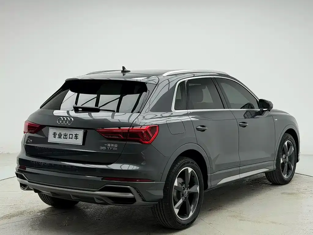 Audi Q3 — фото 5
