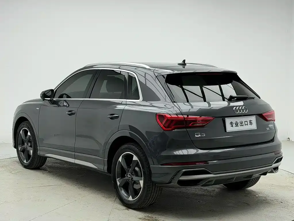 Audi Q3 — фото 3
