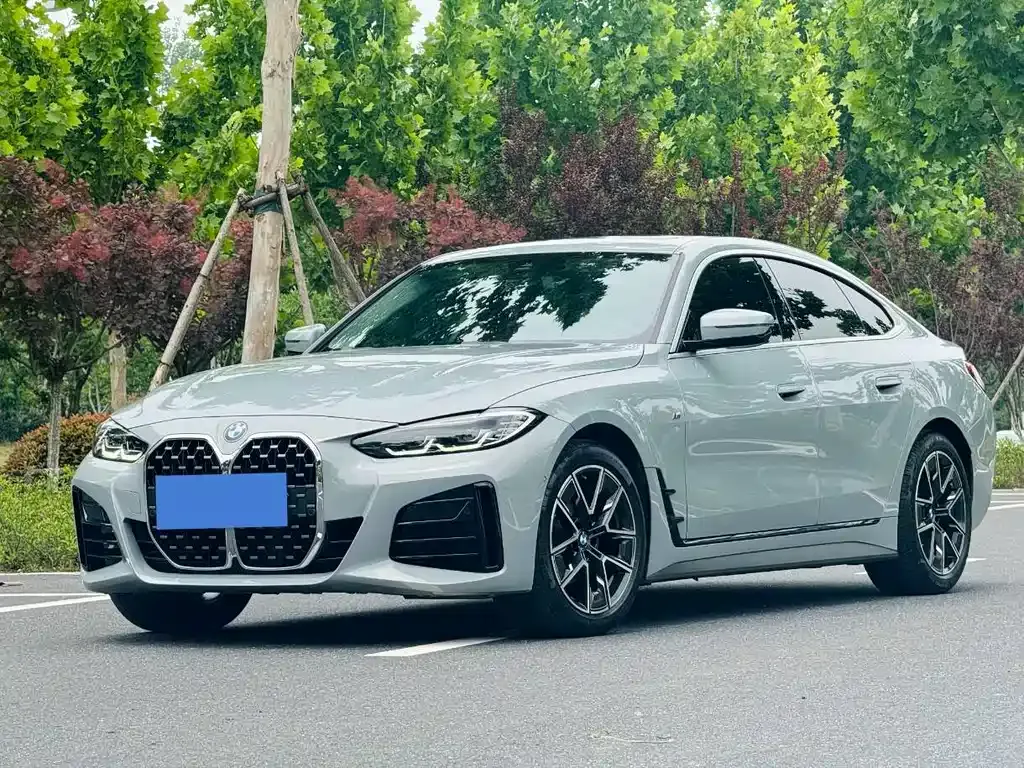 BMW 4 Series — фото 1