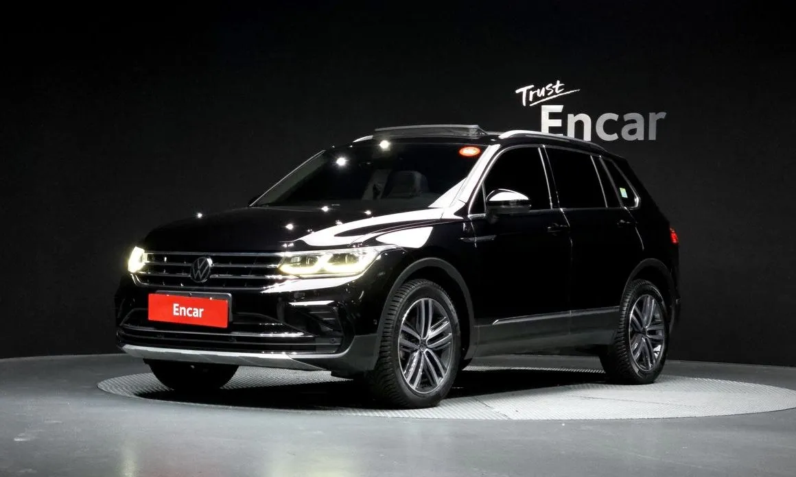 Volkswagen Tiguan — фото 1