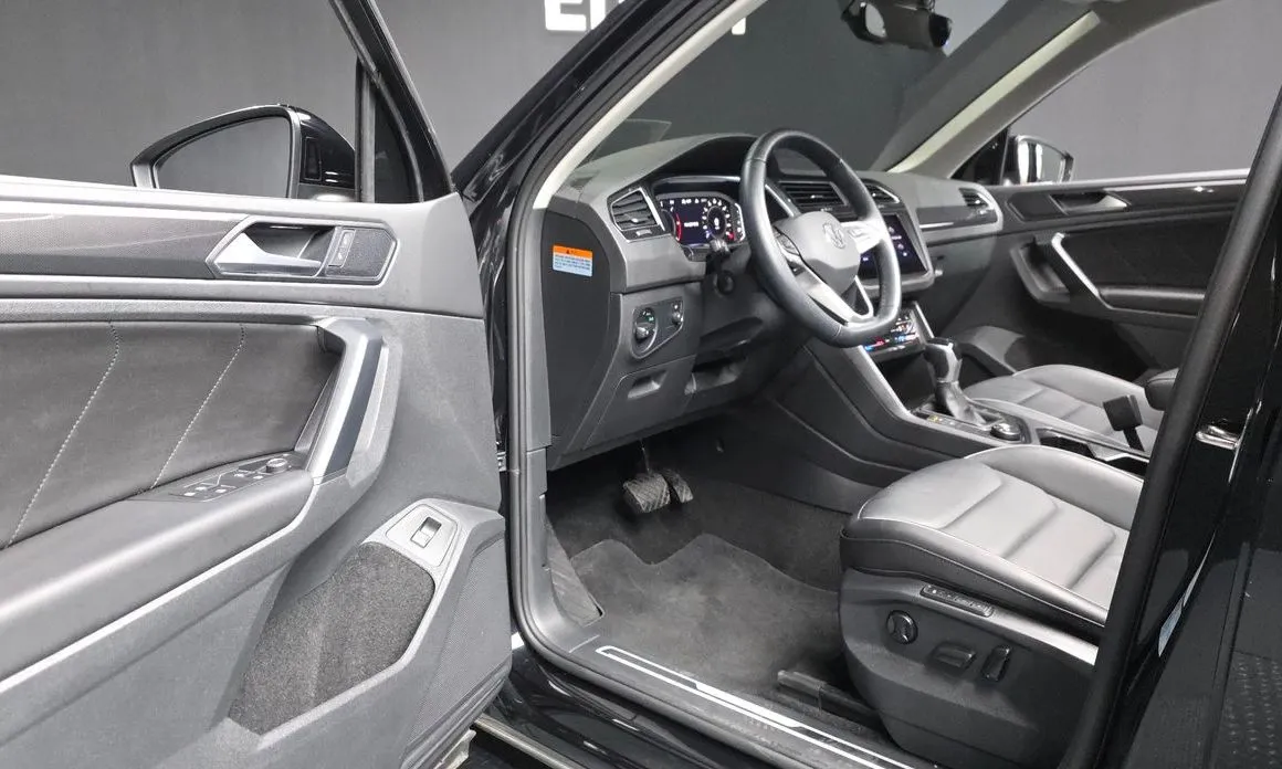 Volkswagen Tiguan — фото 6
