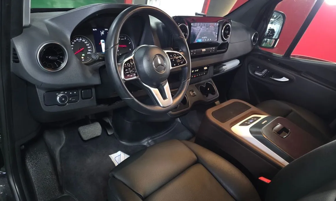 Mercedes-Benz Sprinter 2022 из KR, фото 2