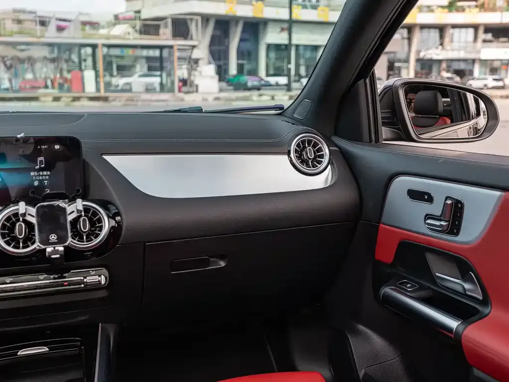 Mercedes-Benz GLA AMG 2021 из CN, фото 5
