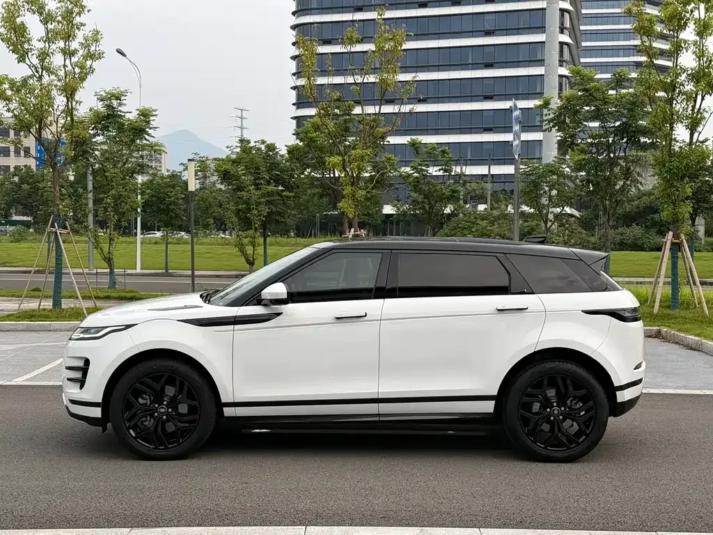Land Rover Evoque — фото 8