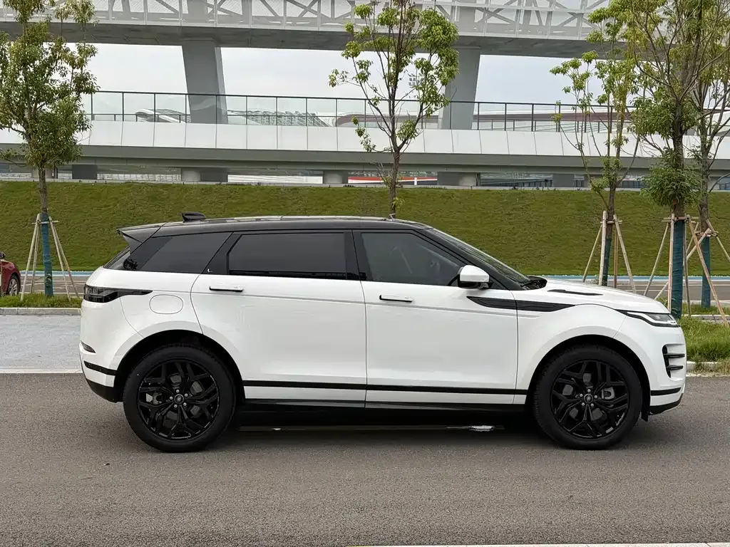 Land Rover Evoque — фото 7