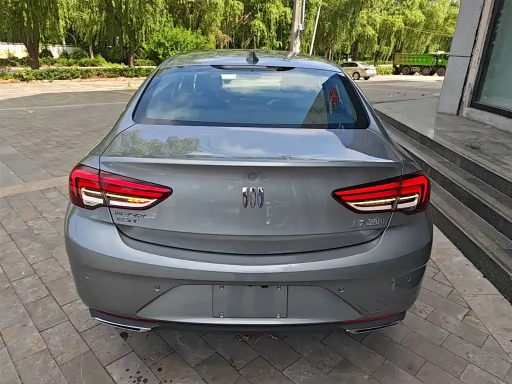 Buick Regal — фото 5