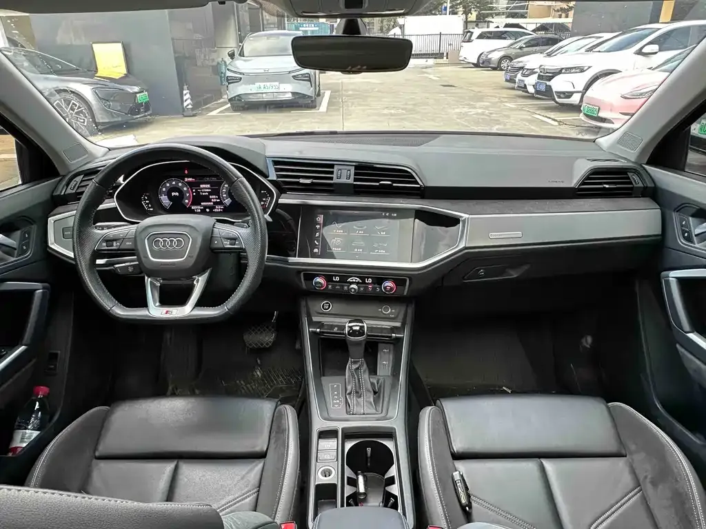 Audi Q3 Sportback 2021 из CN, фото 8