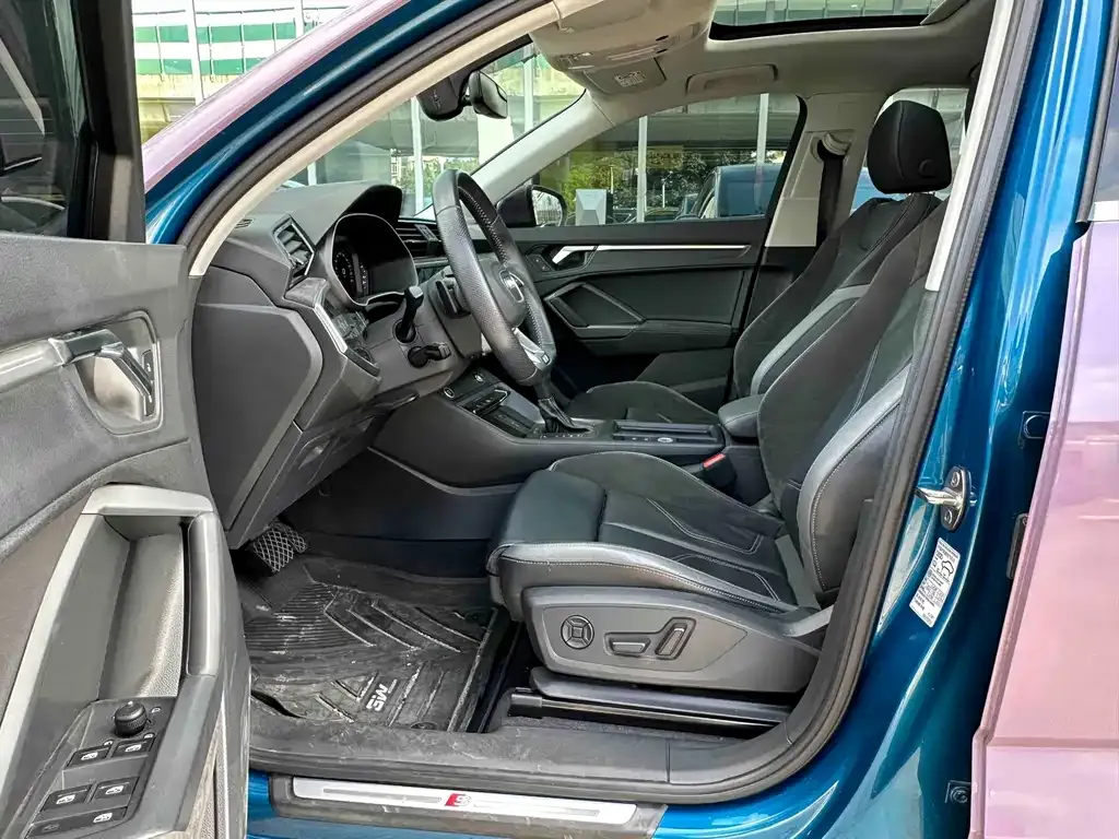 Audi Q3 Sportback 2021 из CN, фото 7