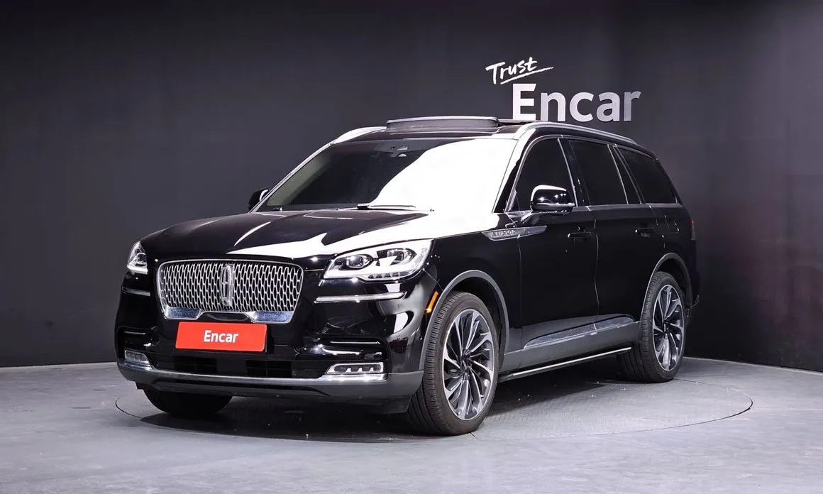 Lincoln Aviator