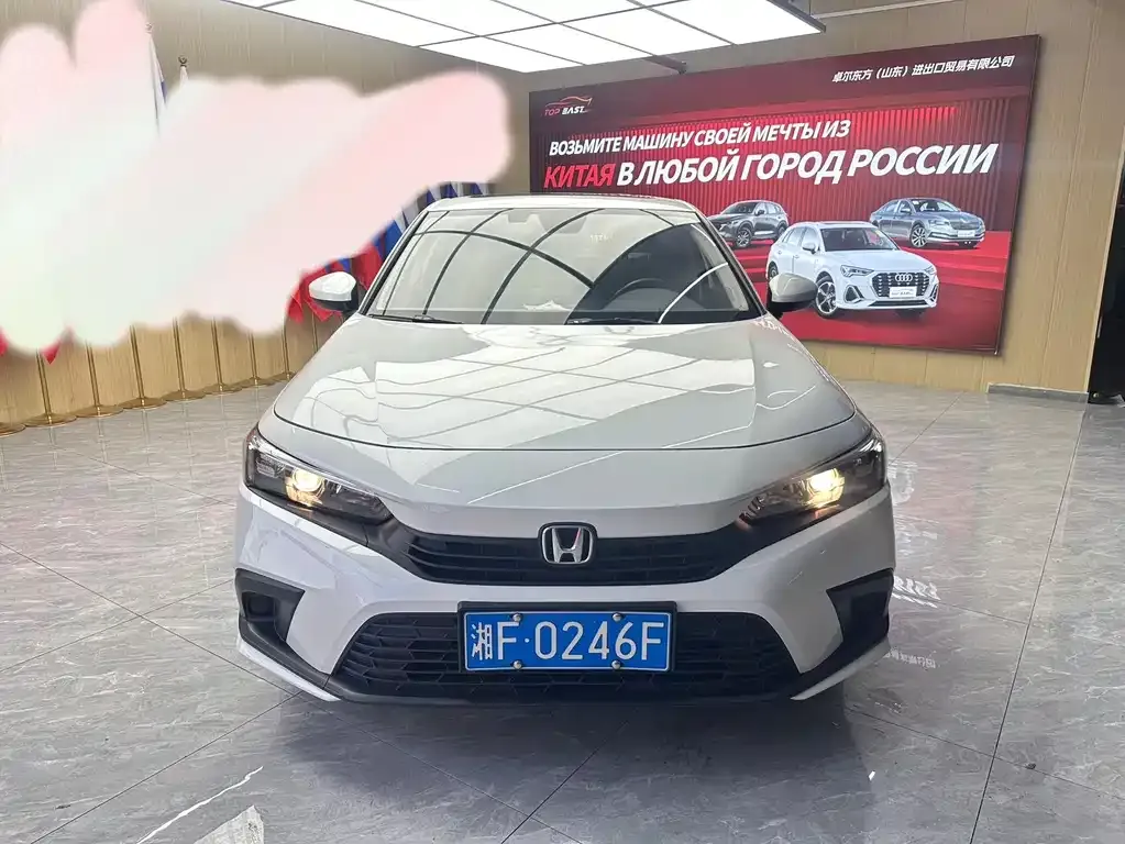 Honda Civic 2022 из CN, фото 2