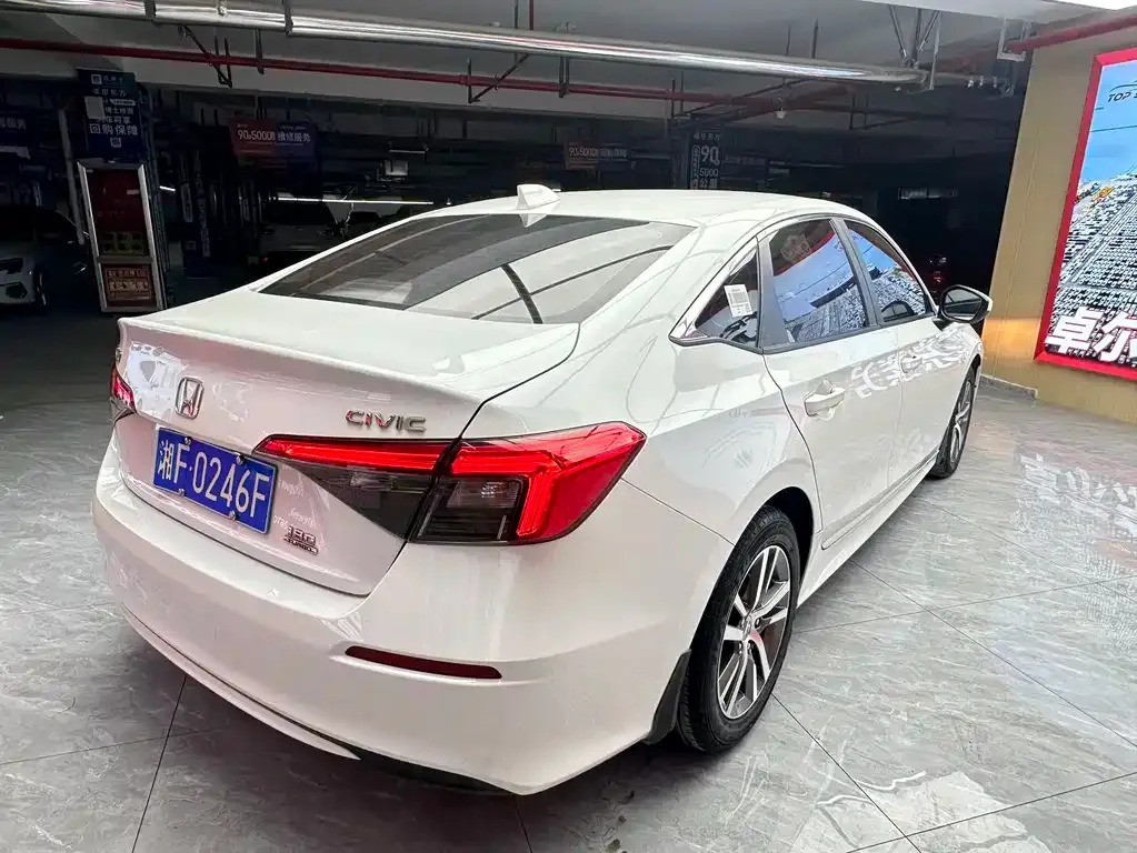 Honda Civic 2022 из CN, фото 9