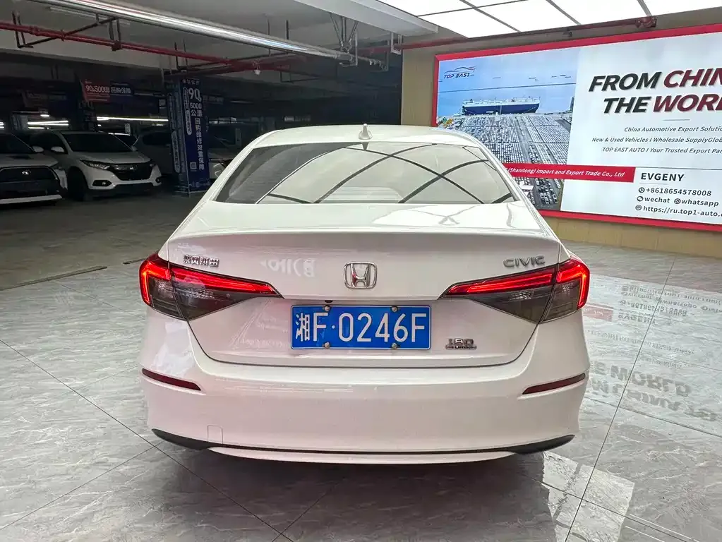 Honda Civic 2022 из CN, фото 10