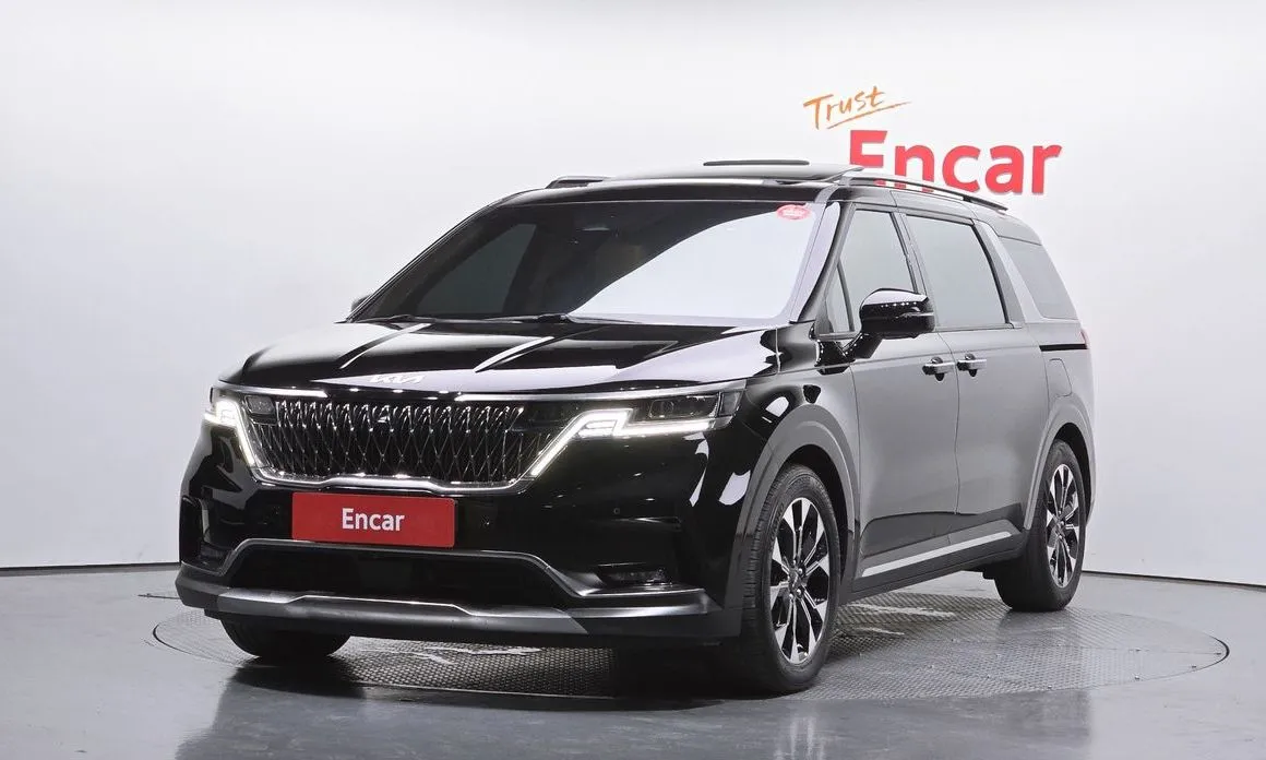 Kia Carnival 2023 из KR, фото 1